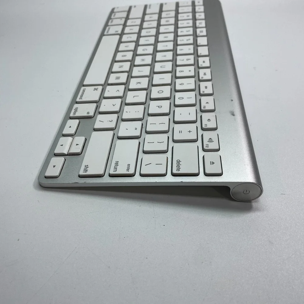 GENUINE Apple‎ Wireless Bluetooth Keyboard A1314 Mac Aluminium Free Shipping